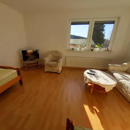 Thüringer Zimmer Suhl Exterior foto